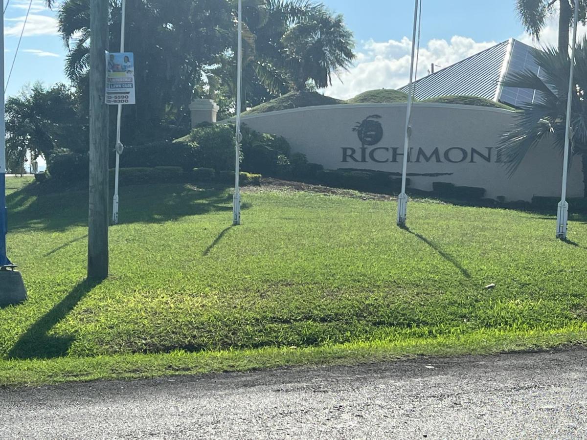 Appartamento Ocho Rios Ocean Escape Richmond Esterno foto